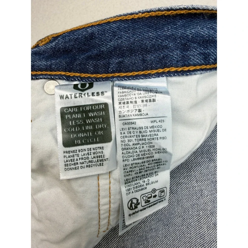 Levis 501 Original Fit Mens 31x30 Blue Distressed Straight Leg Jeans 00501-3249